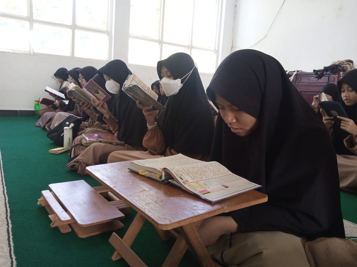 3 Tips Efektif Agar Anak Semangat Menghafal Al-Quran